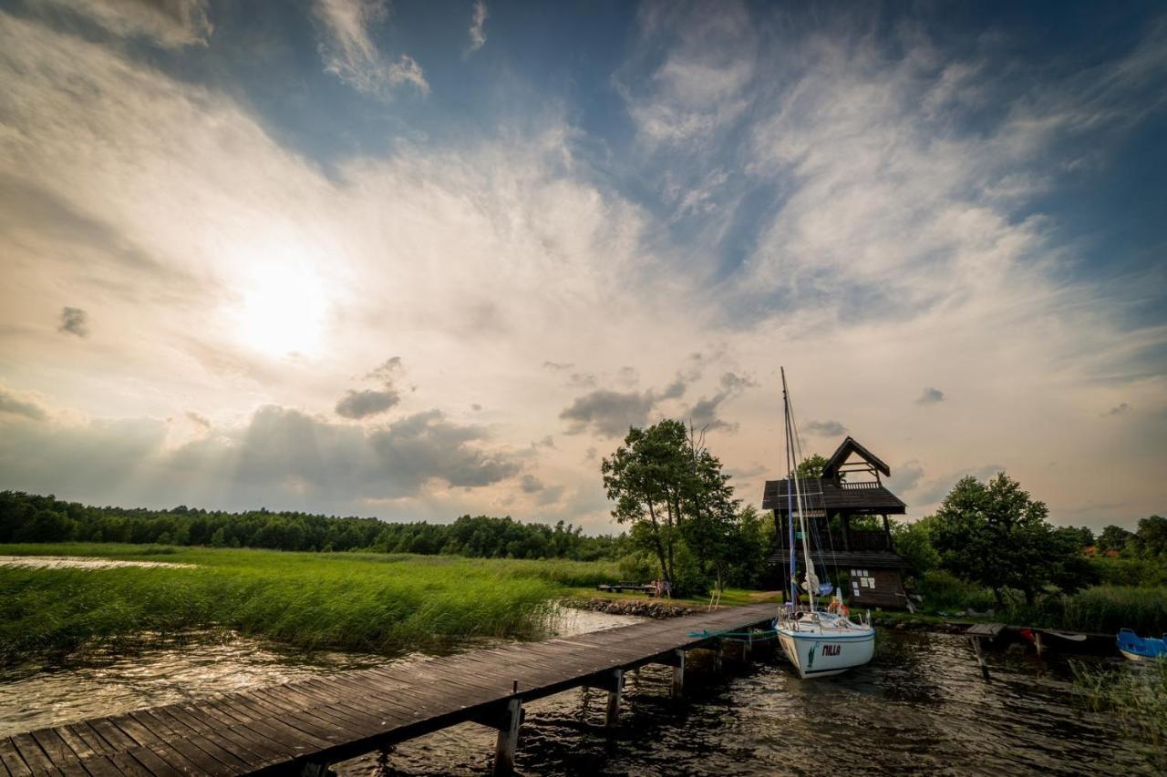 Folwark Luknajno Nad Jeziorem Sniardwy Gospoda Dziedzictwo Kulinarne Warmia-Mazury Mikołajki Exterior foto