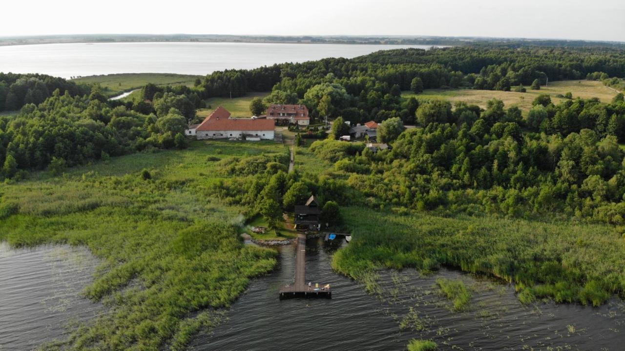 Folwark Luknajno Nad Jeziorem Sniardwy Gospoda Dziedzictwo Kulinarne Warmia-Mazury Mikołajki Exterior foto